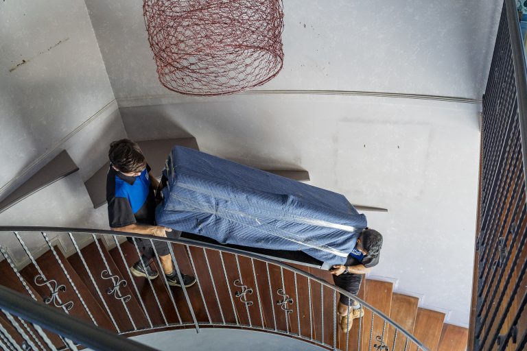 Donating furniture in Brisbane