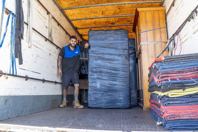 Moving for Work? A Guide to Relocating in Australia